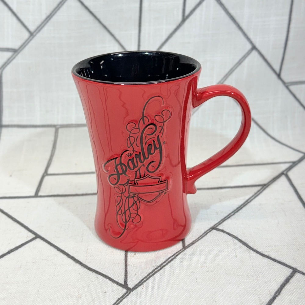 Harley-Davidson Coffee Mug 12oz Red Black Embossed Script Bar & Shield 2011